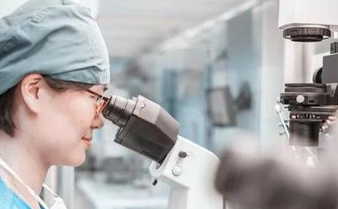 长沙找三代试管私立机构怀孕生孩子有风险吗